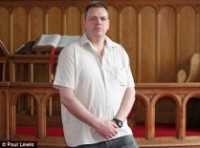 Pastor é preso por afirmar que homossexualismo é pecado