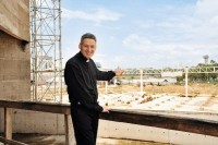 Assim como Igrejas Evangélicas, Igreja Católica e Padre Marcelo Rossi constroem mega-templo para 100 mil pessoas
