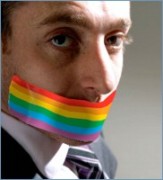 Fim da PLC 122? Bancada Evangélica anuncia apoio a novo projeto que criminaliza a homofobia mas protege o religioso