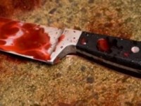 Adolescente satanista mata a mãe a facadas por ela acreditar em Jesus