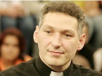 Padre Marcelo Rossi diz que Jesus Cristo faria um perfil no Facebook
