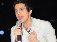 Vídeo que Luan Santana gravou cantando a música “Conquistando o Impossível” repercute no Twitter