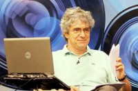 Conceituado jornalista critica o “jornalismo em crise da Record” por polêmica reportagem sobre “cair no Espírito Santo”