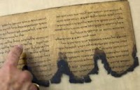 “Indiana Jones da arqueologia bíblica” expõe em museu a maior coleção de artefatos bíblicos do mundo