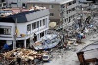 Campanha cristã de prevenção de suicídios ajuda vítimas do terremoto no Japão; tragédia completa um ano