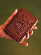 Manuscrito antigo do Evangelho de João é vendido por 20 milhões de reais