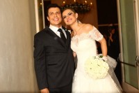 Ceará, o Silvio Santos do programa Pânico, se casa com Mirella Santos em cerimônia evangélica
