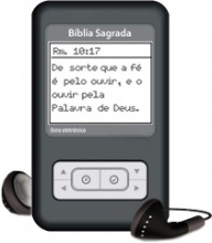 Empresa lança Bíblia eletrônica portátil, com narração e programas de leitura. Confira