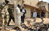 Atentado suicida contra igreja  na Nigéria deixa 2 mortos e dezenas de feridos