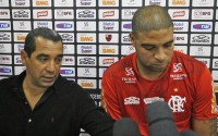 “Adriano tem que acertar a vida com Deus para voltar ao futebol”, afirma Zinho, diretor de futebol do Flamengo