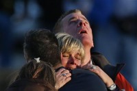 Sandy Hook: Líderes cristãos manifestam pesar pela tragédia em escola; Barack Obama consola familiares em discurso: “Leve e momentânea tribulação”