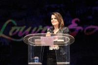 Ana Paula Valadão fala sobre adoração e diz que “crescimento evangélico atrai pessoas com motivações erradas”. Leia na íntegra