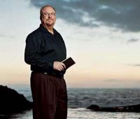 Após perda do filho, pastor Rick Warren sugere cinco passos para superar tragédias e aconselha: “Decida confiar em Deus”