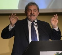 Lula critica postura do pastor Marco Feliciano na presidência da Comissão de Direitos Humanos, afirma jornalista