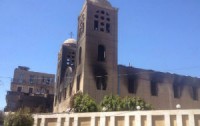 Relatório do Ministério Portas Abertas revela que 73 igrejas cristãs foram incendiadas no Egito nas últimas semanas