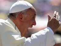 Papa Francisco diz que a Igreja Católica está “doente” e “passa por uma indigestão e enfraquece”