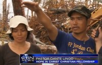 “Deus nunca nos abandona”: pastor que perdeu três filhos durante tufão Haiyan reúne forças para recomeçar