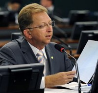 Frente Parlamentar Evangélica estima crescimento de 30% em sua bancada para 2014