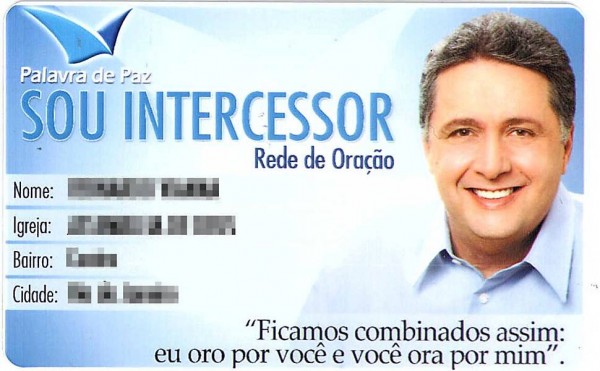 Carteirinha enviada por Garotinho a eleitores evangélicos cadastrados em sua "campanha de oração"