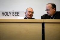 ONU critica omissão e exige que Igreja Católica entregue padres pedófilos à Justiça