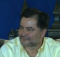 Governo brasileiro tentou “se livrar” de senador evangélico boliviano refugiado em embaixada, afirma jornalista