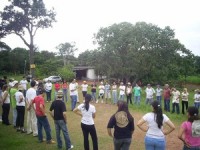 Igrejas evangélicas organizam retiros espirituais para afastar os jovens das festividades do carnaval