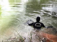 Bombeiros encontram corpo de pastor que foi arrastado pela correnteza de rio durante cerimônia de batismo