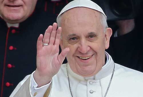 * Papa afirma não ver problemas em bater nos filhos desde que mantenha a ‘dignidade’ 