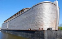 Réplica da Arca de Noé é inaugurada na Holanda