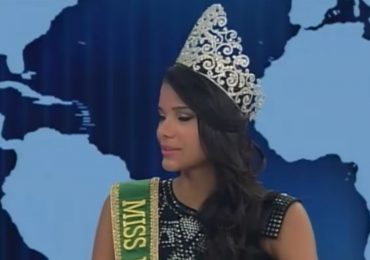 Evangélica, a Miss Brasil 2013, Jakelyne Oliveira, revela que ora sempre que vai subir na passarela