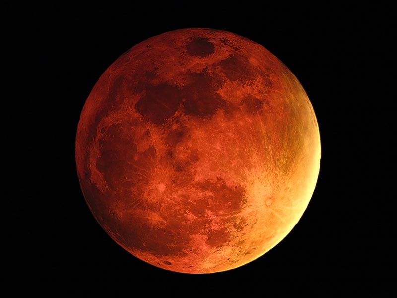 eclipse lunar - lua de sangue