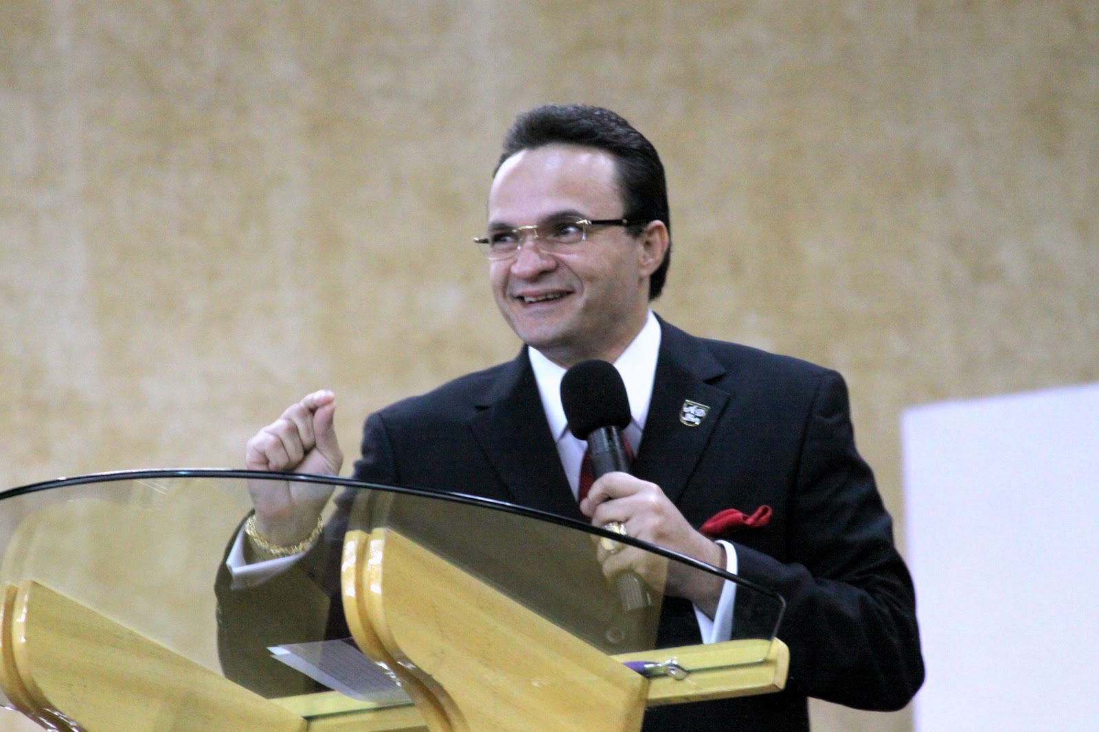 Pastor Samuel Ferreira: Conhecendo o Pastor Samuel Ferreira