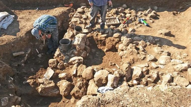 Arqueólogos descobrem ruínas de sinagoga e dizem que achado confirma fatos do Novo Testamento