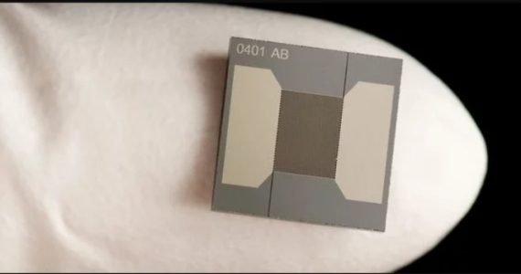 Na Suécia, milhares de pessoas aderem à implantação de chips no corpo por comodidades