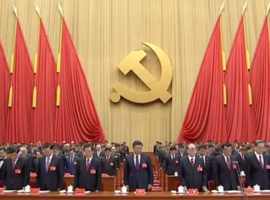 Resultado de imagem para foto de Com medo do cristianismo, partido comunista destrói templos cristãos, na China