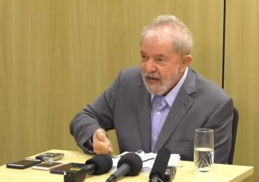Em entrevista na prisão, Lula ataca evangélicos: 'Preconceituosos'