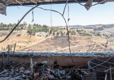 Estúdio de TV destruído em Israel