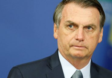 Nas redes sociais, apoiadores de Bolsonaro associam defesa do presidente à fé, aponta estudo