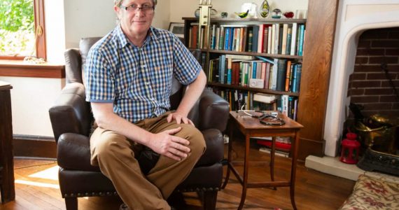 David Mackereth, médico cristão demitido por recusar ideologia de gênero