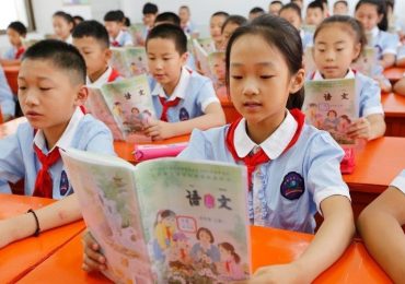 China retira palavras cristãs de histórias infantis