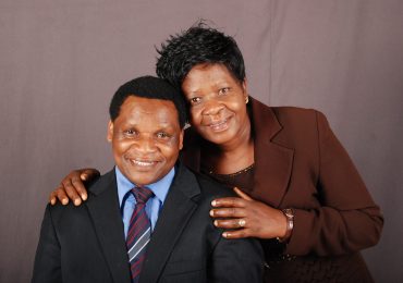 Pastor se suicida após rumores de caso extraconjugal de sua esposa