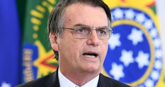 Bolsonaro cita a Bíblia: "Pelejarão contra ti, mas não prevalecerão"