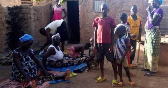 Ataque de radicais em Burkina Faso mata cinco cristãos da mesma família