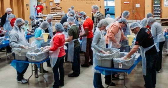 "Ação de Natal" promovida por Igreja que distribuir 1 milhão de refeições