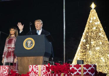 “Dois mil anos atrás uma estrela brilhou”, diz Trump ao dizer que Jesus é o Natal