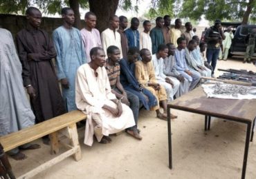 Boko Haram decapita noiva cristã que viajava para cerimônia de casamento