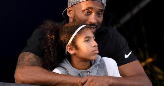 Antes de acidente fatal, Kobe Bryant e a filha foram à igreja pela manhã