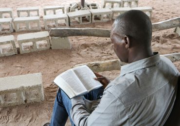 Morte de pastor sequestrado pelo Boko Haram leva cristãos a pressionarem governo da Nigéria
