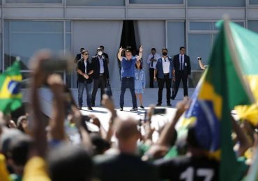“Peço a Deus que não tenhamos mais problemas”, diz Bolsonaro sobre impasse com STF