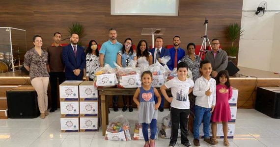 Covid-19: igreja faz "corrente do bem" e arrecada 2 toneladas de alimentos